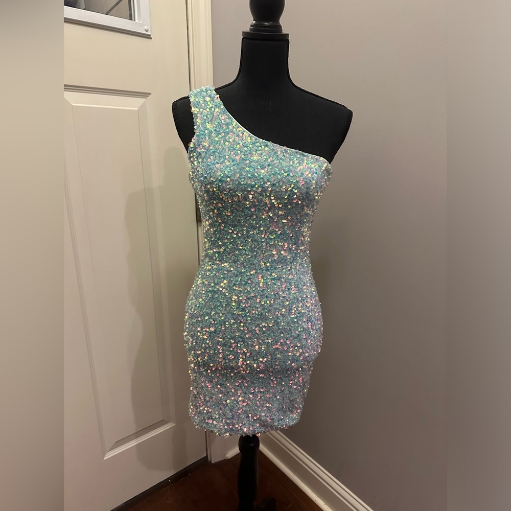 Velvi icy blue sequin short dress, size small